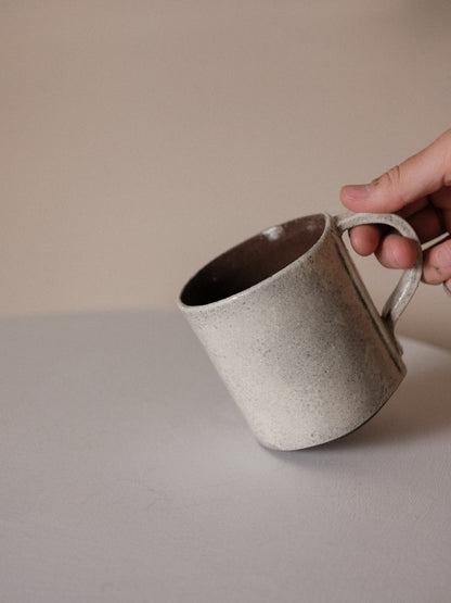 12 oz mug in ash white