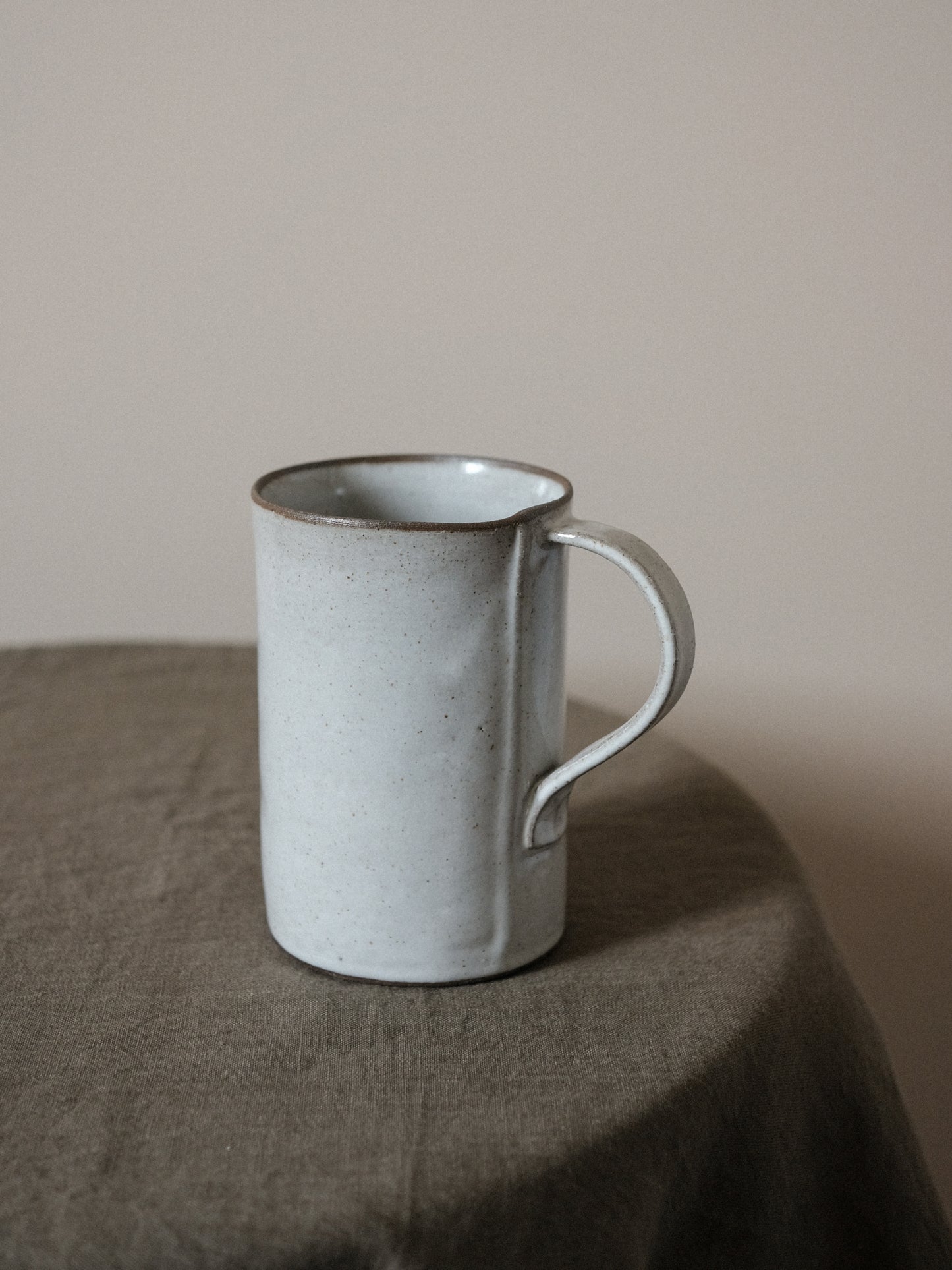 22 oz mug in weathered white